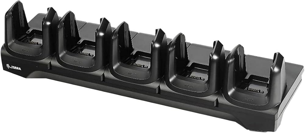 CRD-MC33-5SCHG-01 - ZEBRA - Base de carga Five-slot charge-only cradle for MC3300 / MC3300x / MC3300ax; MC3400 / MC3450 devices. Sold separately: Power Supply (PWR-BGA12V108W0WW), DC cable (CBL-DC-381A1-01), and country-specific AC line cord.