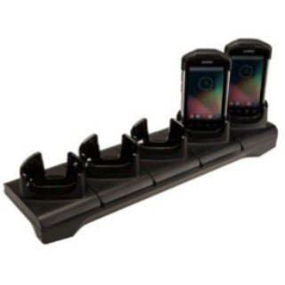 CRD-TC7X-SE5C1-01 - ZEBRA - Base de carga TC7X 5-Slot Charge Only ShareCradle for five TC7Xs or four TC7Xs with 4-Slot Spare Battey Charger (requires CUP-SE-BTYADP1-01). Requires PWR-BGA12V108W0WW, Country specific AC Line Cord and DC Line Cord CBL-DC-382A1-01, all sold separately